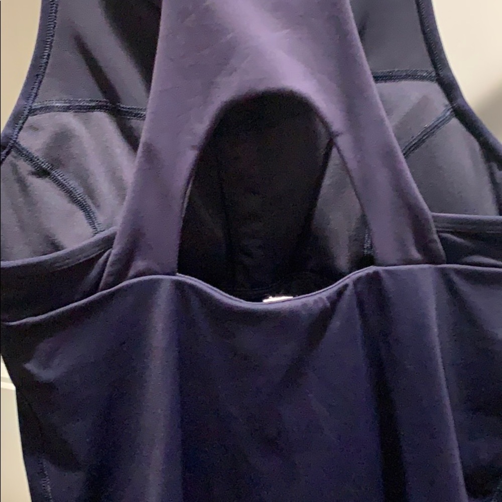 Lululemon top - Picture 3 of 3